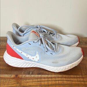 Nike Revolution Sky Blue Polka Dotted Athletic Shoes, Women’s 9
